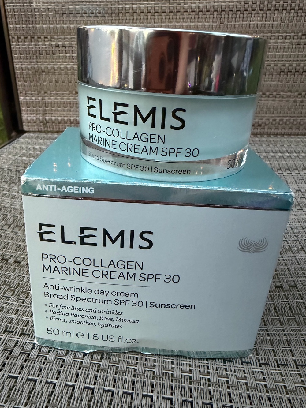 ELEMIS Pro-Collagen Marine Cream SPF 30 | sunscreen - Picture 2 of 10